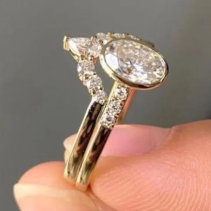 2 CT Oval Cut Moissanite Engagement Ring Set, 18K Yellow Gold Oval Solitaire with Curved Diamond Band, Bridal Wedding Gift Ring Set for Her