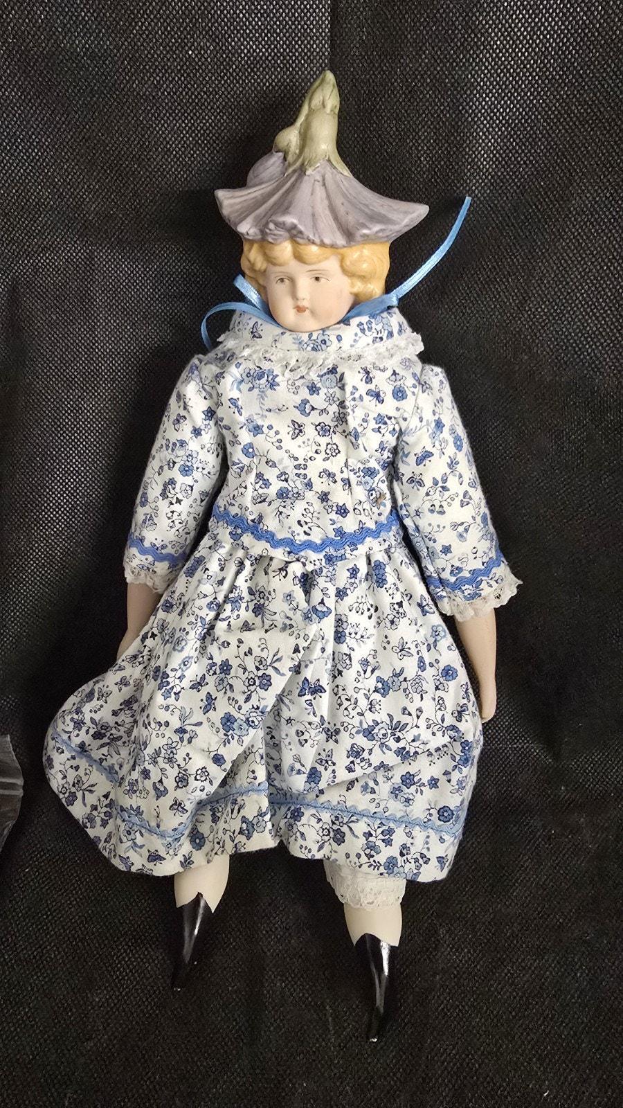 レアアンティーク　ビスクドール Hertwig 社 ブロンドの男の子 Antique German Boy Baby Doll Miniature Hertwig 1920's Jointed