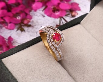 Verguld robijn halo ring, vintage stijl pavé statement sieraden