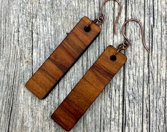 Tulip Wood Dangle Earrings, Rustic Earrings, Natural Dangle Earrings, Matte Finish Earrings, Boho Earrings, Wooden Earrings