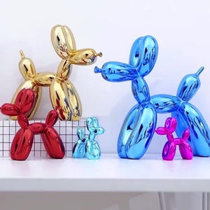 Resin Balloon Dog Sculpture