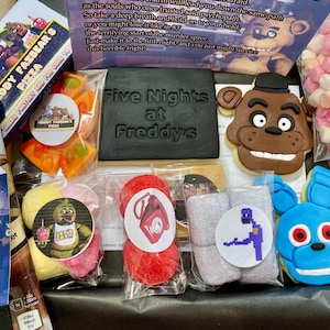 Five Nights at Freddy's Letterbox Gift , FNAF Treat Box with Handmade Cookies & Snacks