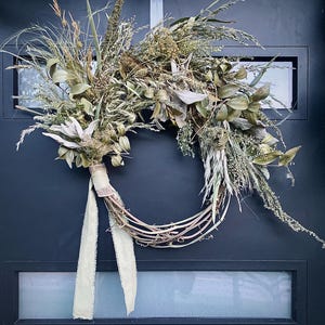 17” dried floral wreath (“Thicket”), boho wreath, everlasting wreath, farmhouse wreath, preserved wreath, natural wreath