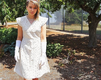 70&#39;s Silk Embroidered Eyelet Mini Bone White Dress