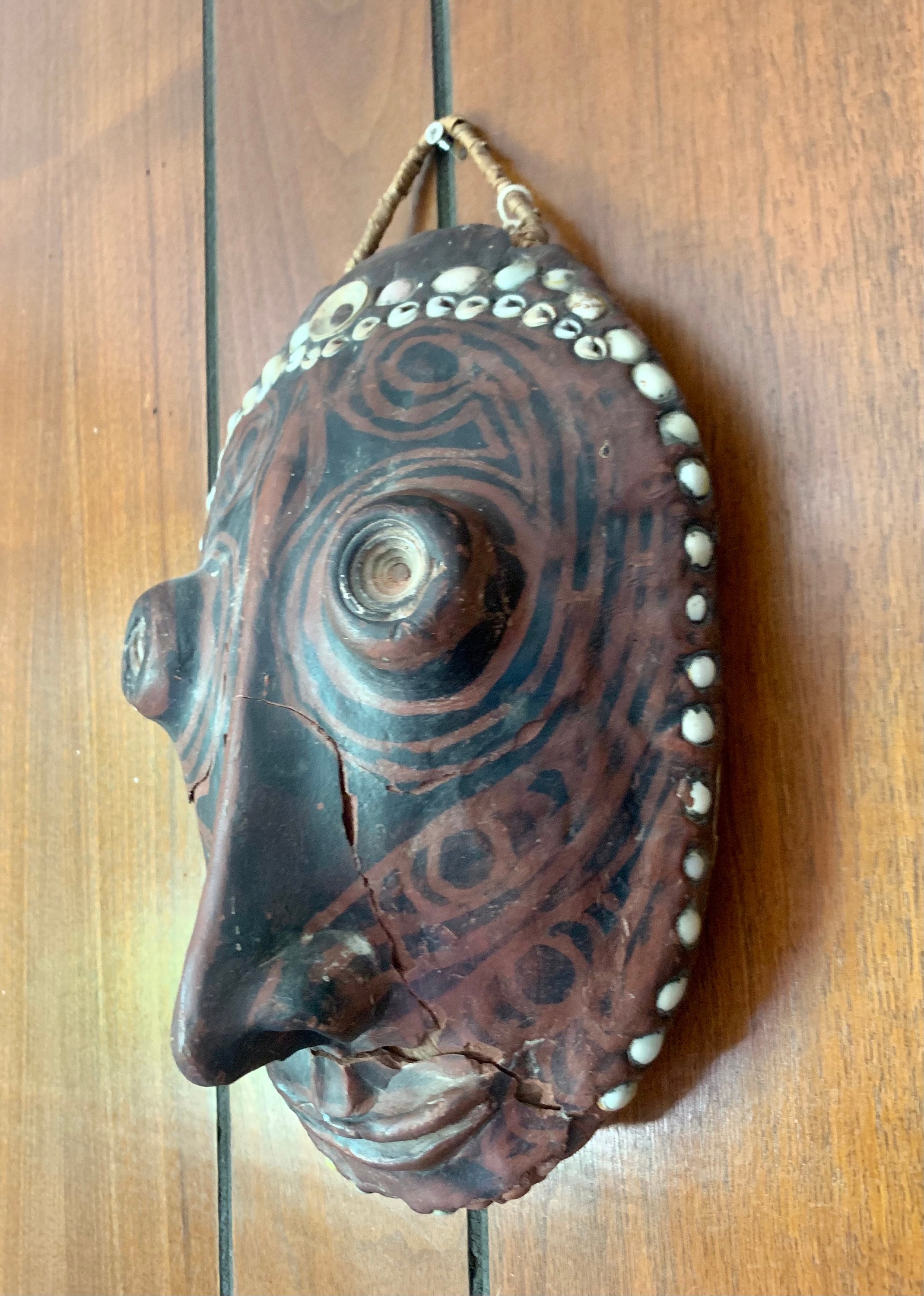 マスク 南太平洋 面 アフリカ 呪術 ソロモン パプアニューギニア