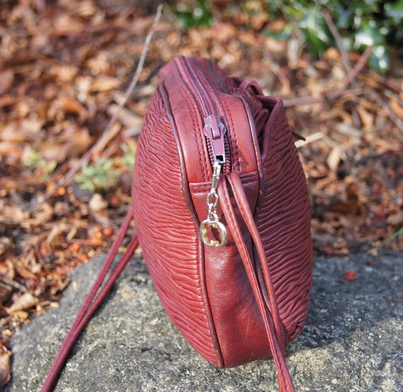 80's Italian Cordovan Leather Cosci Crossbody Pur… - image 7