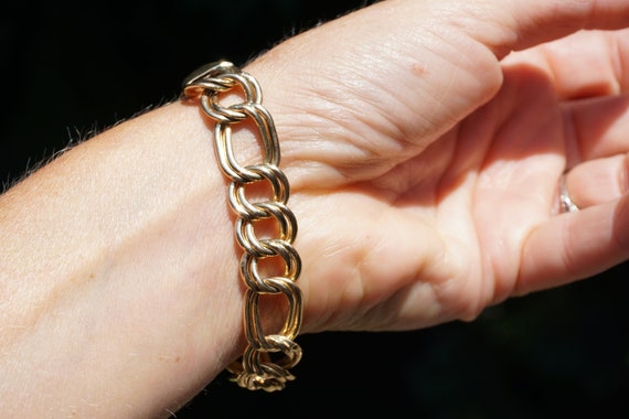 90's 14K Gold Chunky Round Curb Link Bracelet - image 9