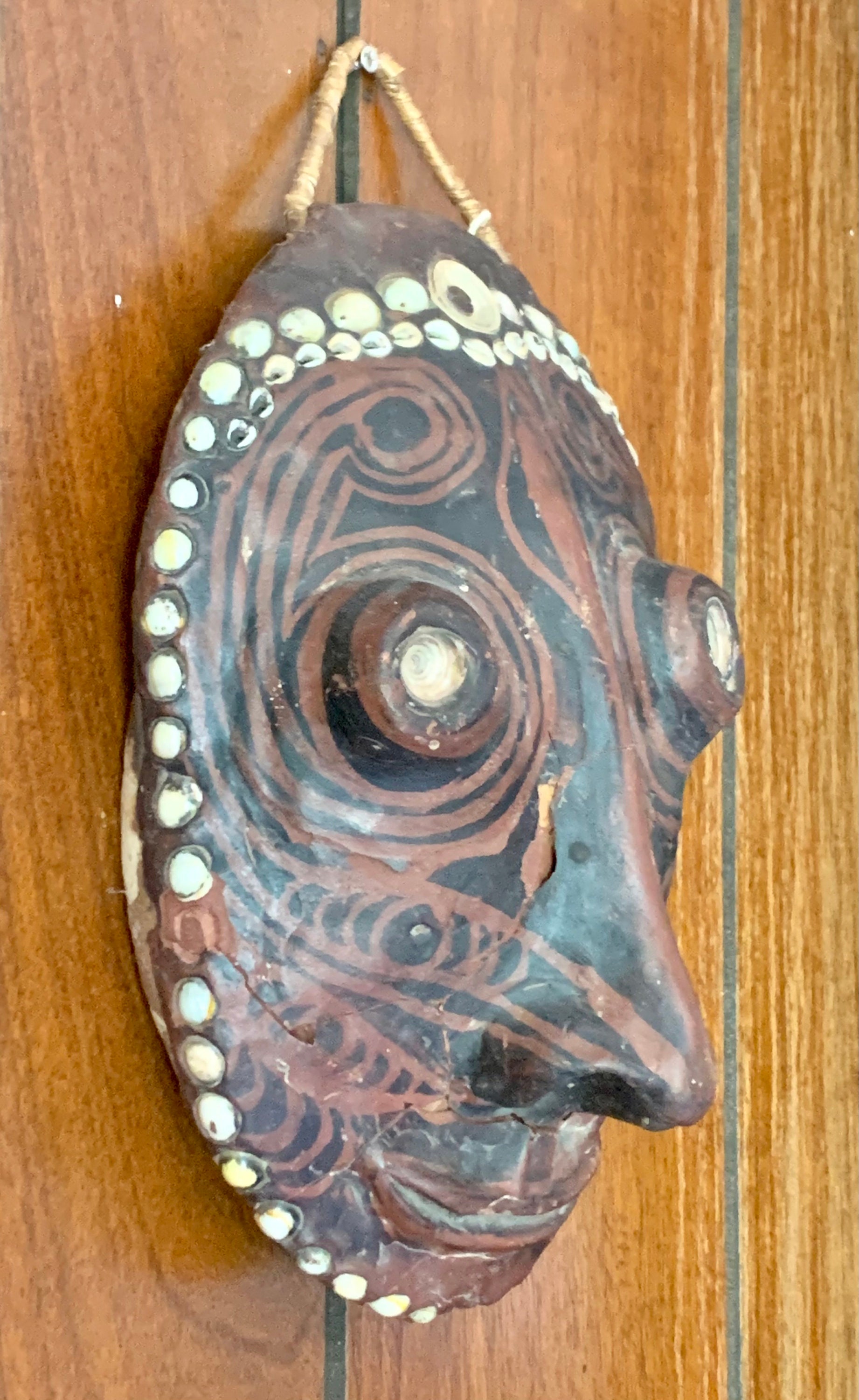 パプアニューギニアのマスク パプアニューギニアのマスク 祖先アンゴラムのマスク - Etsy 日本