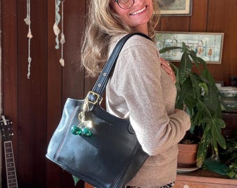 Vintage Coach Wooster Bag 4142 Black Leather Shoulder Hobo Made in