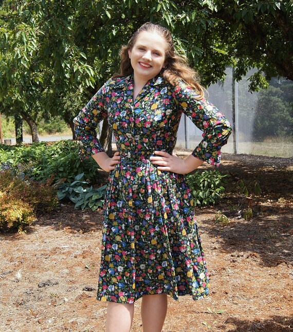 Retro Spring Flowers Mod 1950's Satin Shirt Dress