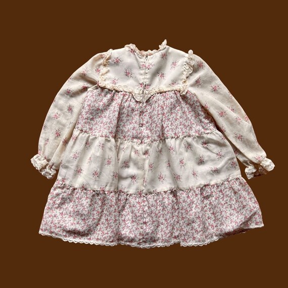 1970’s Cottage Core Little Girls Sheer Prairie Dr… - image 4