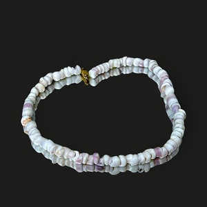 Vintage Hawaiian Puka Shell Choker Necklace Surfer Jewelry