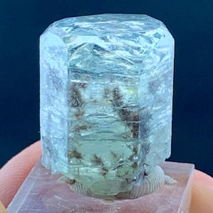 78.40 CT’s Aquamarine Hexagonal Shape, Beryl Exceptional inside Mica Patterns Well Terminated Remarkable Lusterous Crystal From Pakistan