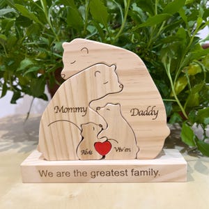 Träbjörnsfamiljepussel, Presenter till barn, Anpassade familjepresenter, Jubileumspresent, Heminredning, Babyshowerpresent, Föräldrapresent, Presenter till pappa