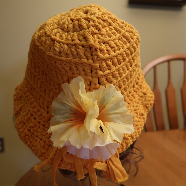 Adult Bucket Hat with detachable flower