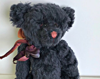 Myrtle Ladies Aid Mohair Bear