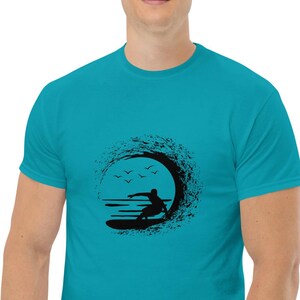 Klassisches Unisex T-Shirt