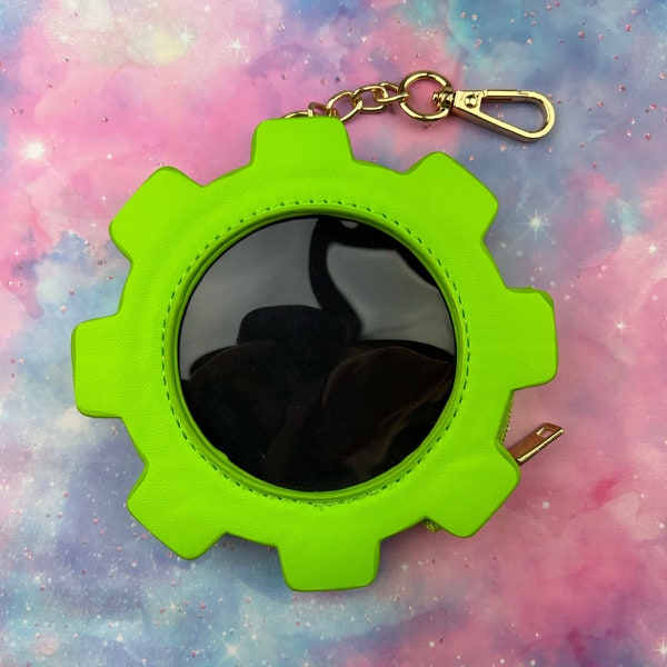 Ita Bag sleutelhangers/bagagelabels Neon Cyber Cog, perfect voor het vastpinnen van uw extra speciale pins