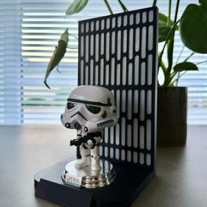 Display stand for Star Wars Funko Pop
