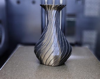 3D Printed Modern Spiral Vase – Elegant Organic Design – STL File for Home Decor