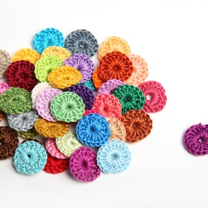 40 crochet cotton round circle applique for toys trim sewing craft bijouterie making sling necklace 2cm - choose custom color mix & match
