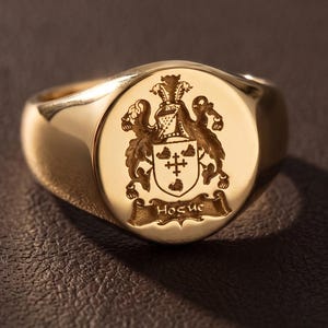 18K Gold Plated Custom Family Crest Signet Ring, Personalized Coat of Arms Ring, Engraved Heraldic Ring, Ancestry Heirloom Gift for Men