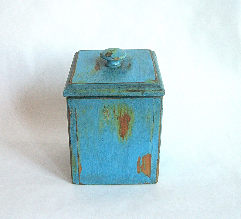 Vintage Box in a Rustic French Blue Finish image 2