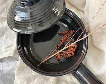 Olla de cerámica esmaltada con obsidiana hecha a mano con tapa / Olla Donabe de estilo japonés