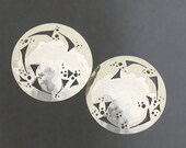 Lace cut earrings, small