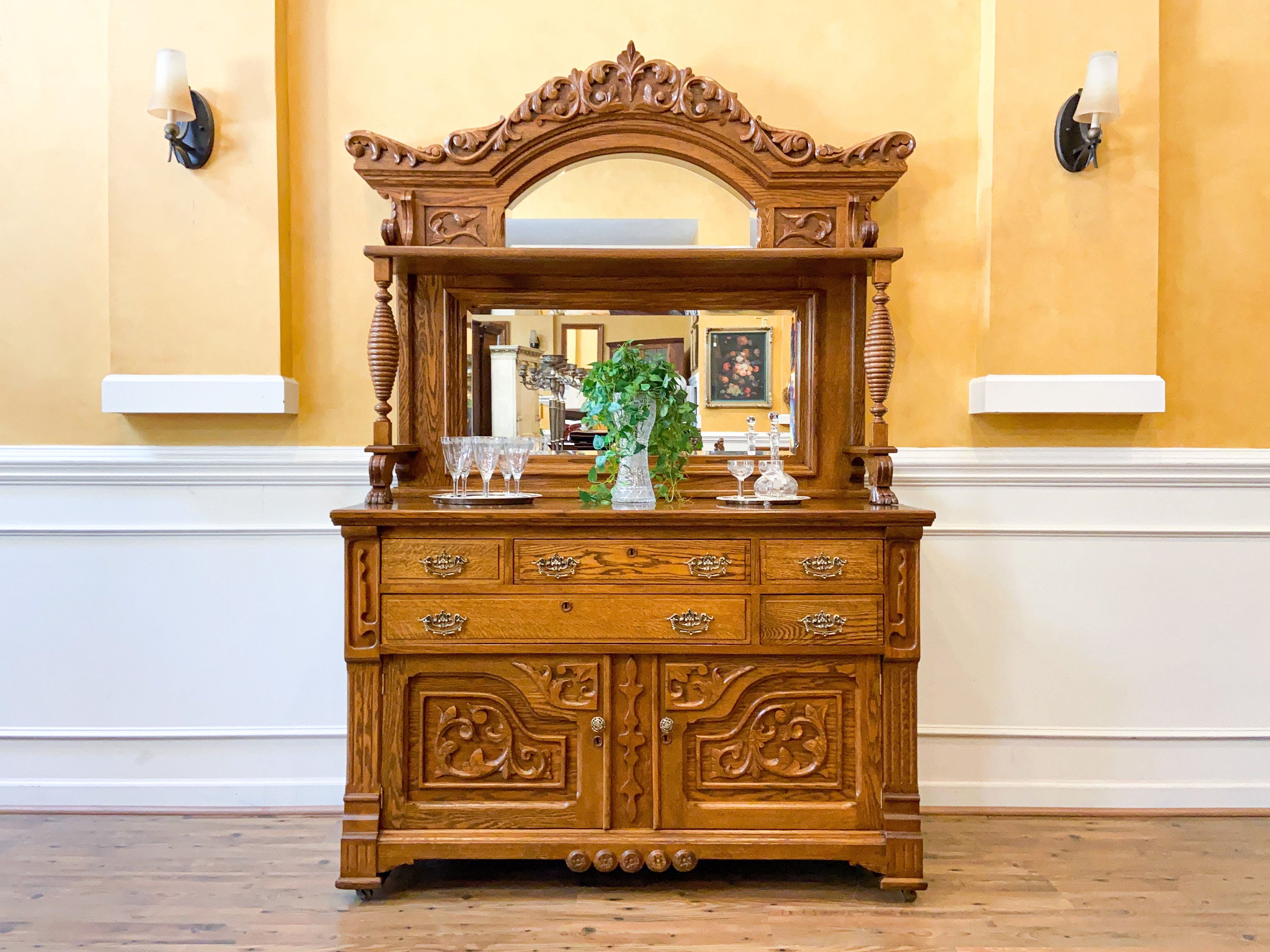 Sideboard with mirror discount