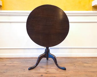 18th Century English Georgian Oak Tilt Top Pedestal Table, Queen Anne Legs. Restored