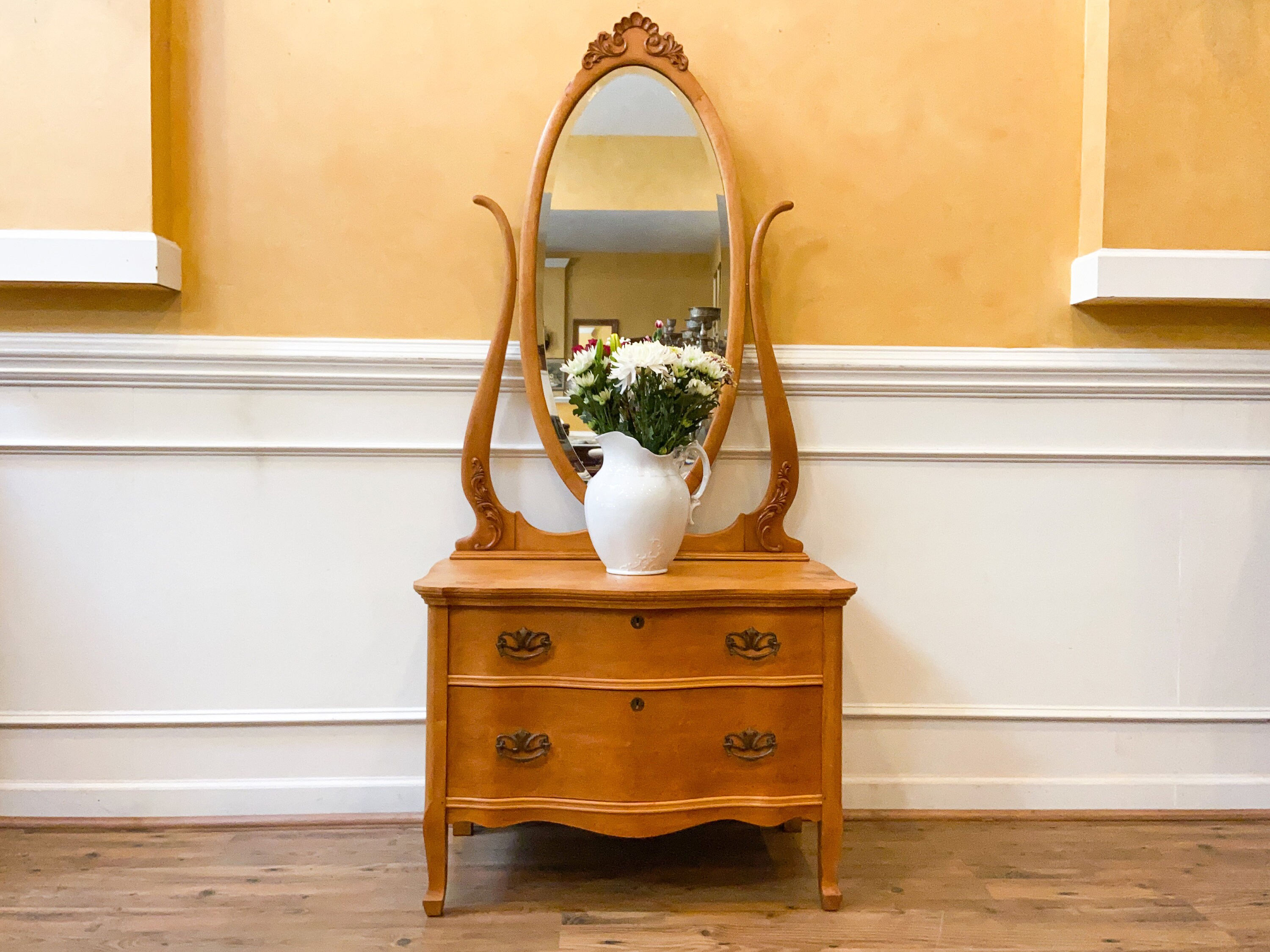 Vintage birdseye maple dresser best sale