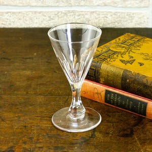 Antique Georgian Wine Glass c.1800