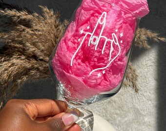 Future Mrs Wine Glass Gift | Engagement Gift for Bride | Bride To Be Wine Glass | Bridal Shower Gift | Gift Ready Wine Glass