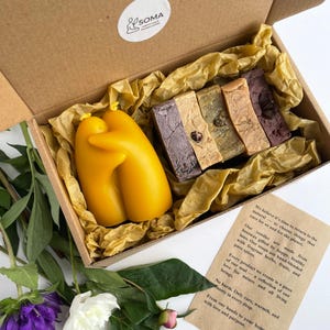 Beeswax Candle & Handmade Soap Gift Set: Eco-Friendly Self Care Spa Box