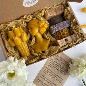 Beeswax Candle & Natural Soap Gift Set: Eco Spa Self Care Box
