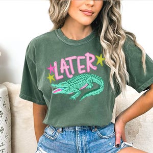 Comfort Colors Funny Later Gator Shirt , After While Crocodile Shirt, Coastal Summer Graphic Tee, Women and Girl Shirt bild 4