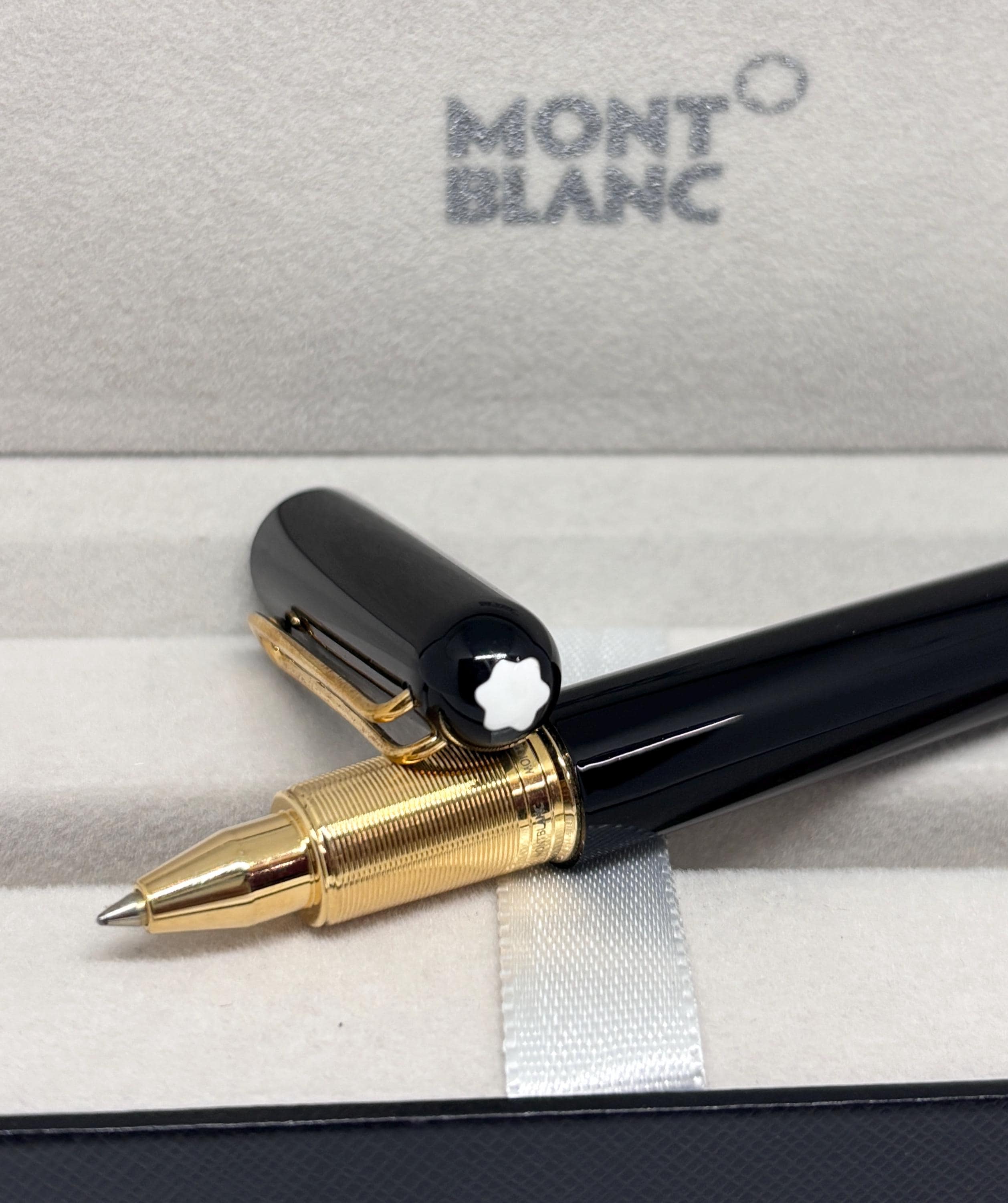 ヴィンテージ モンブラン 限定版 マグネットキャップ ボールペン（箱