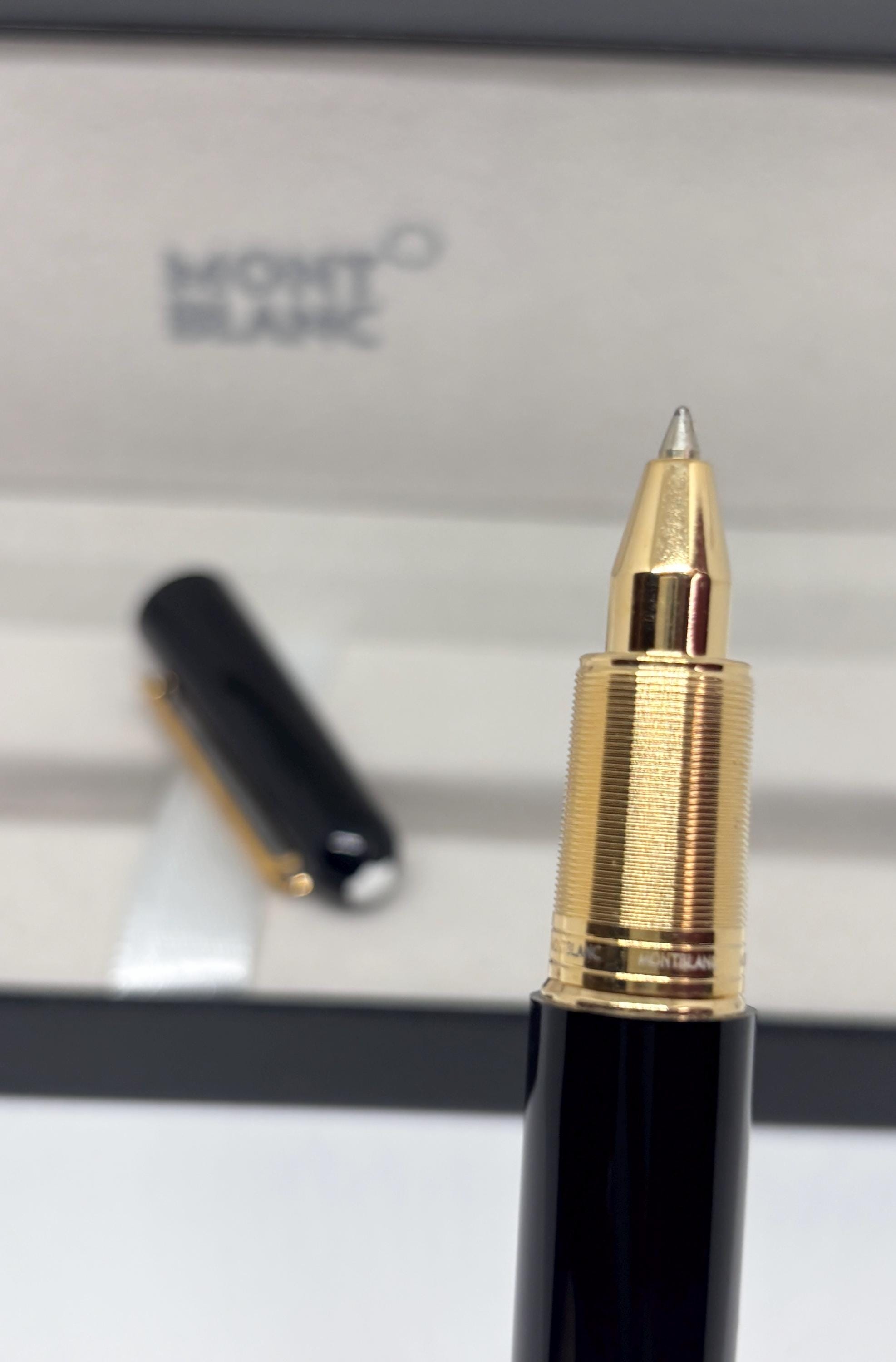 ヴィンテージ モンブラン 限定版 マグネットキャップ ボールペン（箱