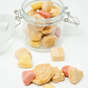 Freeze dried cookies for bunnies and other small animals