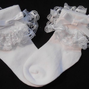 Lacy Socks with Lace / Ribbon detail