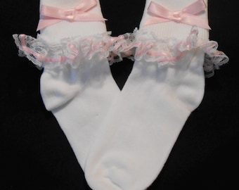 Lacy Socks with Narrow Lace / Ribbon detail
