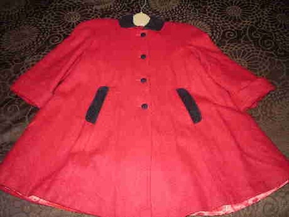Vintage Girls Classic Red Wool and Velvet Coat - image 1