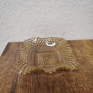 Prato de doces de vidro âmbar vintage