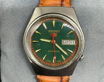 Reloj de pulsera Seiko 5 automático, clásico, vintage y renovado, para hombre, con día y fecha.