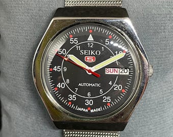 Reloj de pulsera Seiko 5 automático, clásico, vintage y renovado, para hombre, con día y fecha.