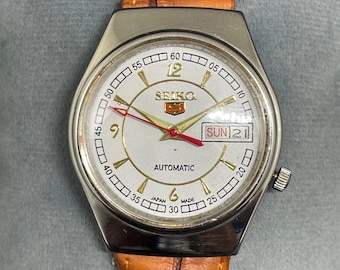 Reloj de pulsera Seiko 5 automático, clásico, vintage y renovado, para hombre, con día y fecha.