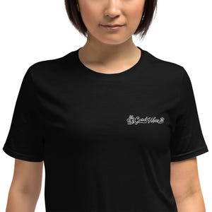 Good Vibes | Short-Sleeve Unisex T-Shirt