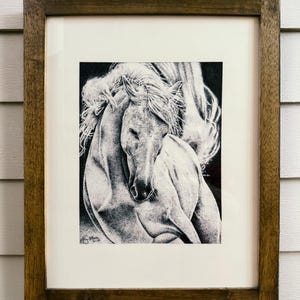 Disegno realistico di un cavallo selvaggio, stampabile, cavallo al galoppo, arte animale, disegno a tratteggio, arte murale per amanti degli animali, regalo unico