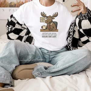 Funny Sarcastic Office Humor Tee - Meetings Are Where Minutes Are Lost